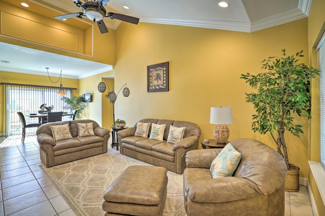 Coastal With Pool In South Padre Island! South Padre Island