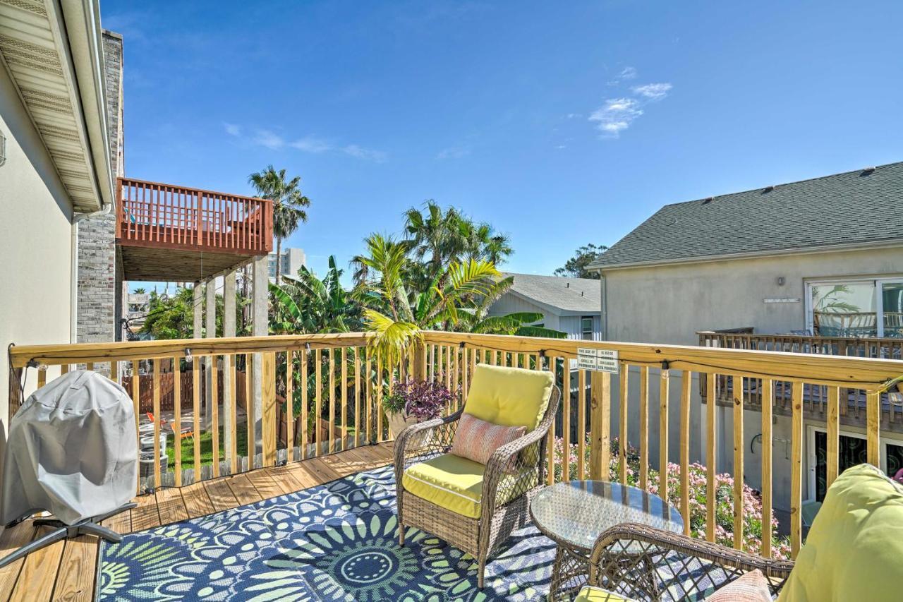 Coastal With Pool In South Padre Island! Apartment