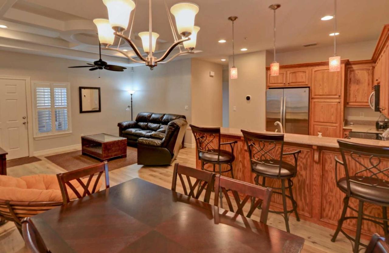 Sea Glass 11 Apartment