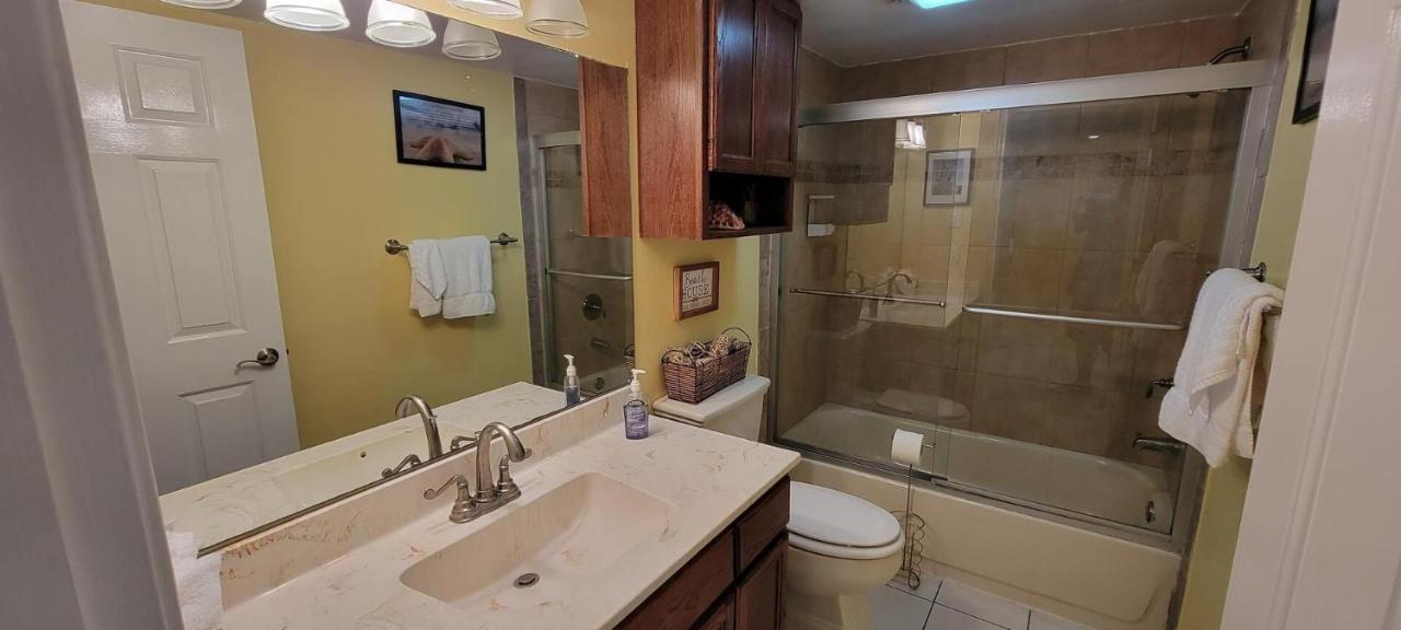 Spotless Updated With Pool - Habitat Unit 7 South Padre Island
