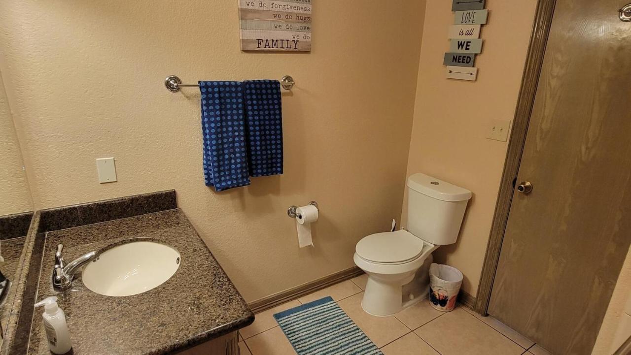 Friendly 2 Bedroom With Big Pool - Campeche Triplex Unit B Apartment *