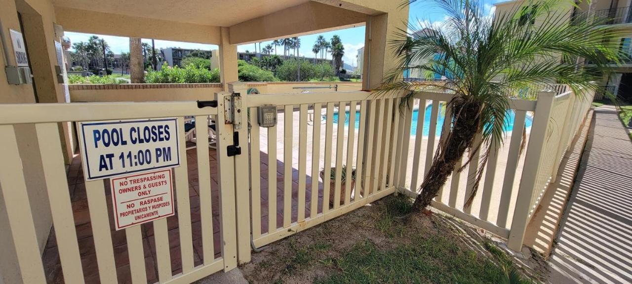 Apartment Spotless Updated With Pool - Habitat Unit 7 South Padre Island