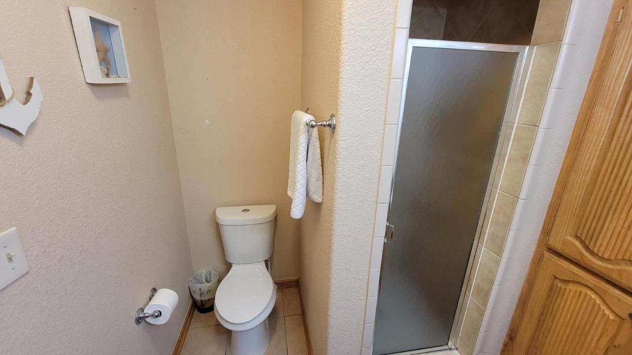 Cozy 2 Bedroom With Big Pool - Campeche Triplex Unit C