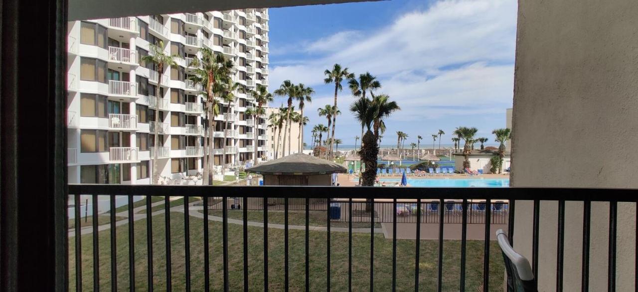 Beachfront Luxe With 2 Heated Pools - Saida 3-206 * South Padre Island