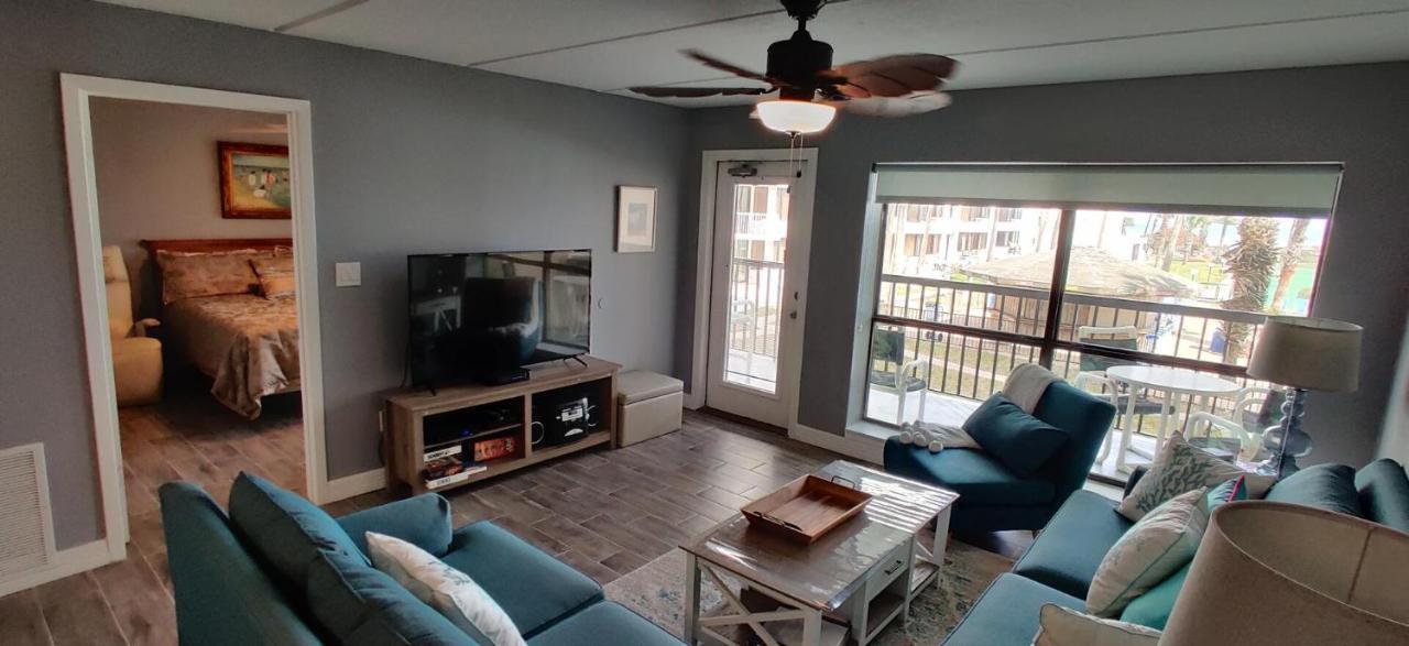 Beachfront Luxe With 2 Heated Pools - Saida 3-206 Apartment