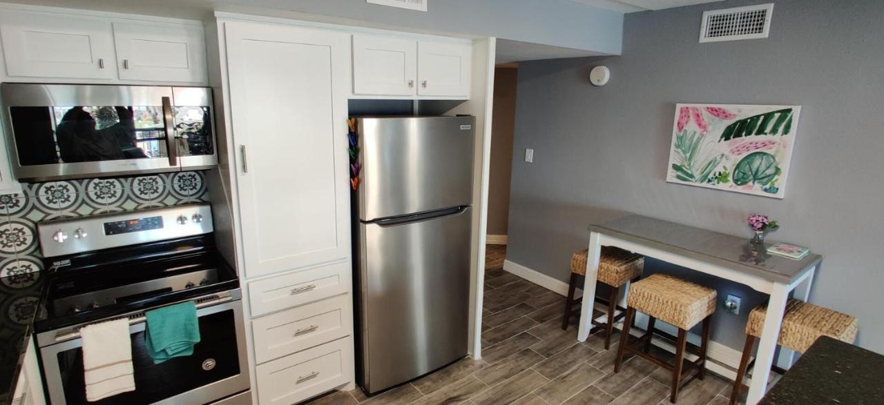 Beachfront Luxe With 2 Heated Pools - Saida 3-206 Apartment South Padre Island