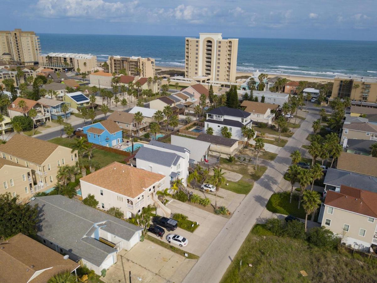 Ground Floor Duplex With Bbq - Blue Siren House South Padre Island