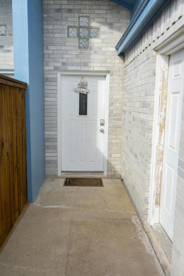 Apartment Ground Floor Duplex With Bbq - Blue Siren House