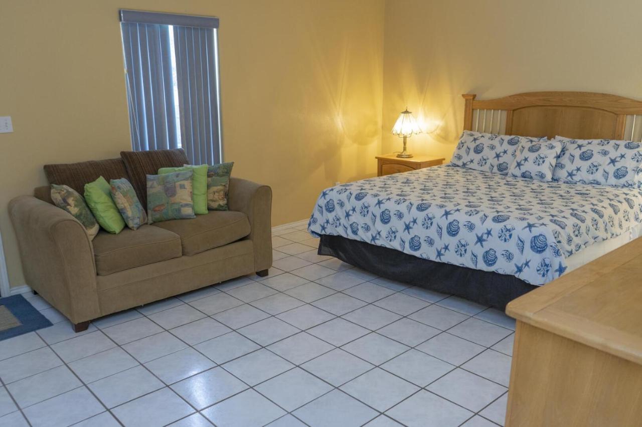 Apartment Ground Floor Duplex With Bbq - Blue Siren House *