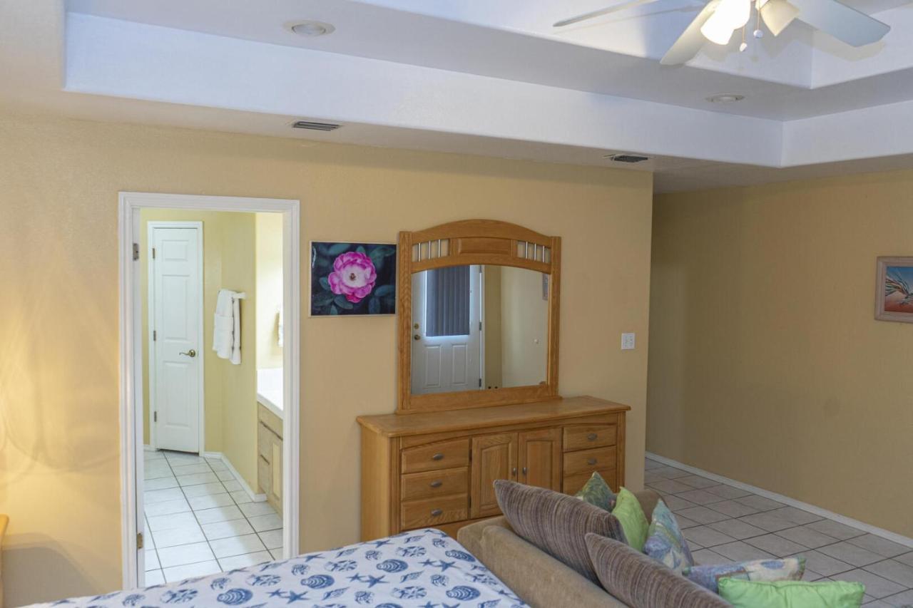 Apartment Ground Floor Duplex With Bbq - Blue Siren House *