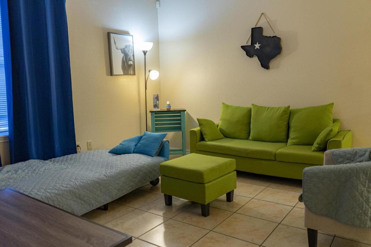 Ground Floor With Pool Unit A - Island Morning Sun 1 Apartment South Padre Island