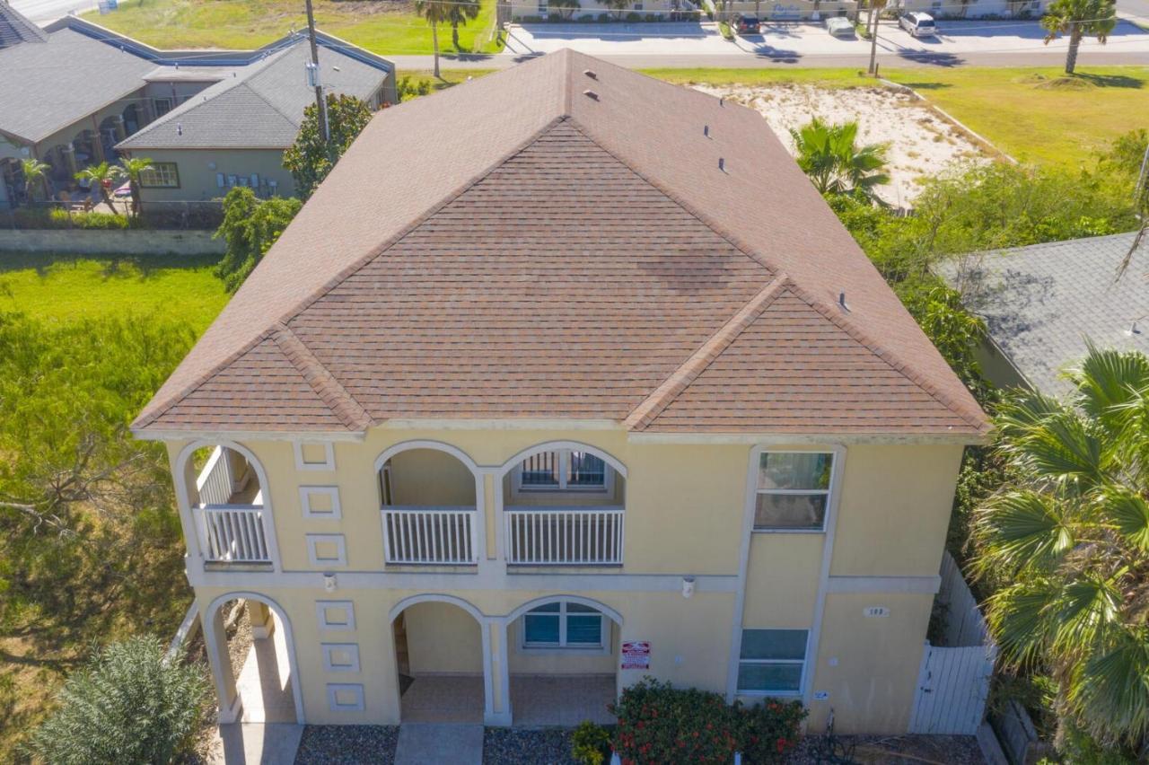 Walk To With Pool Unit C - Island Morning Sun 3 Apartment South Padre Island