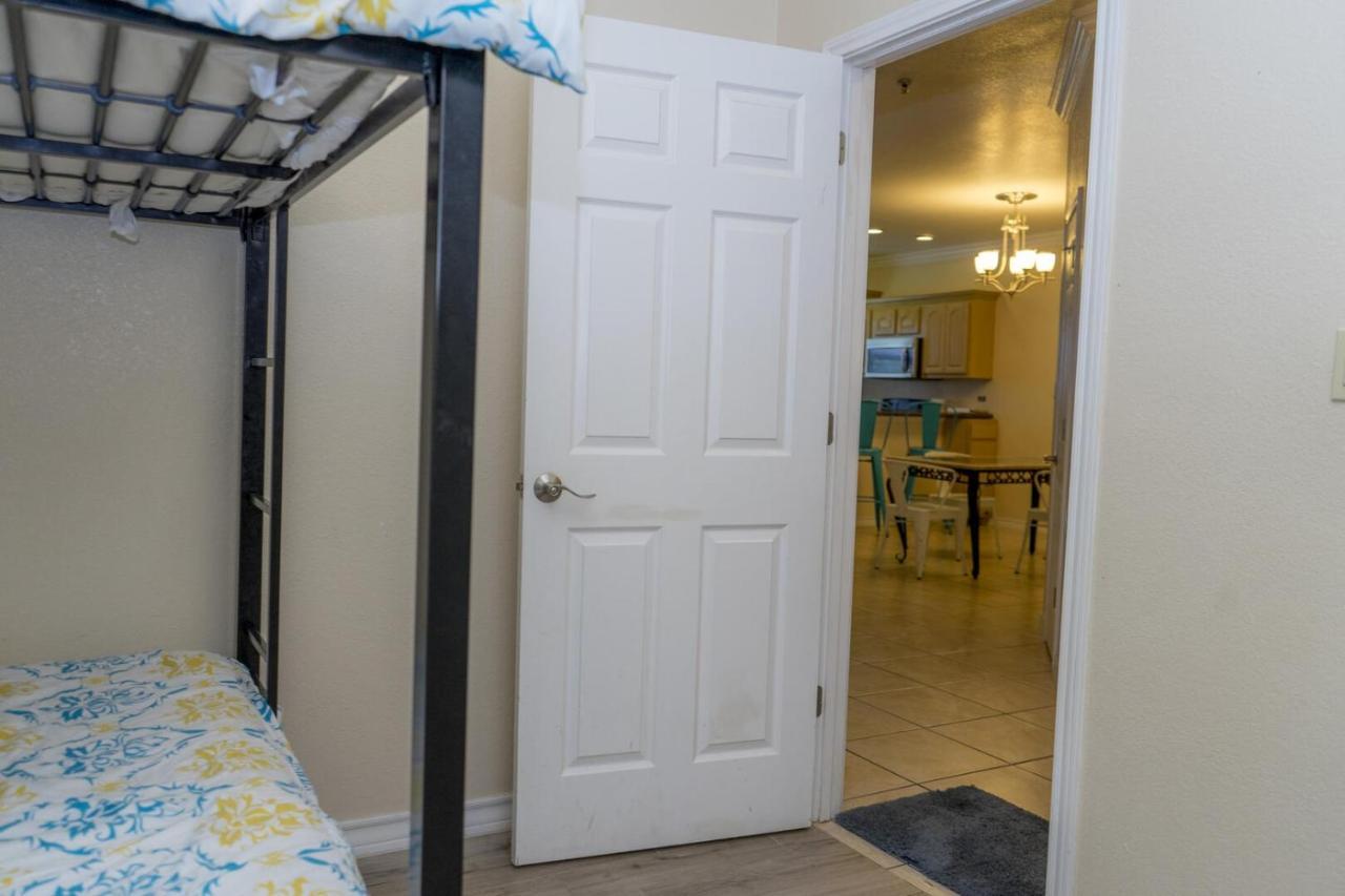 Apartment Walk To With Pool Unit C - Island Morning Sun 3 *