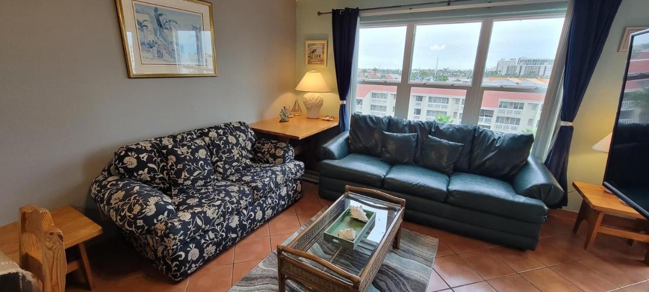 Great Family With Ez Access & Spacex View Gulfview Ii #604 Apartment