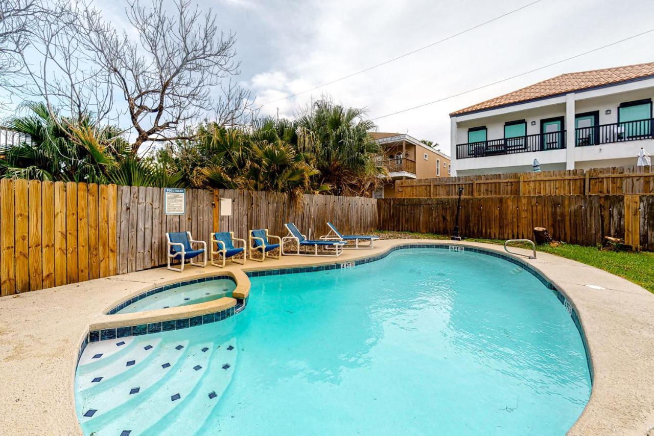 Holiday home Mesquite Duplex Side A *