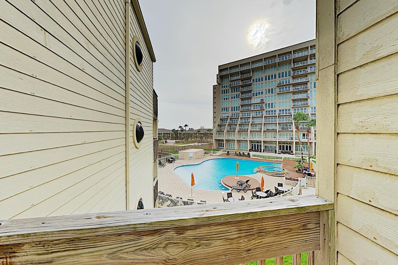 Solare Garden 877 South Padre Island