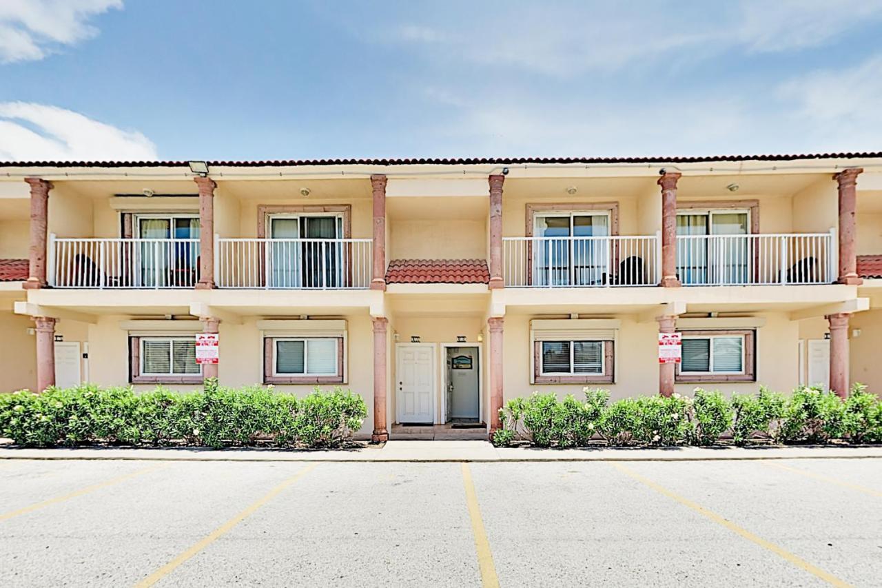Apartment Dolphin #12 South Padre Island