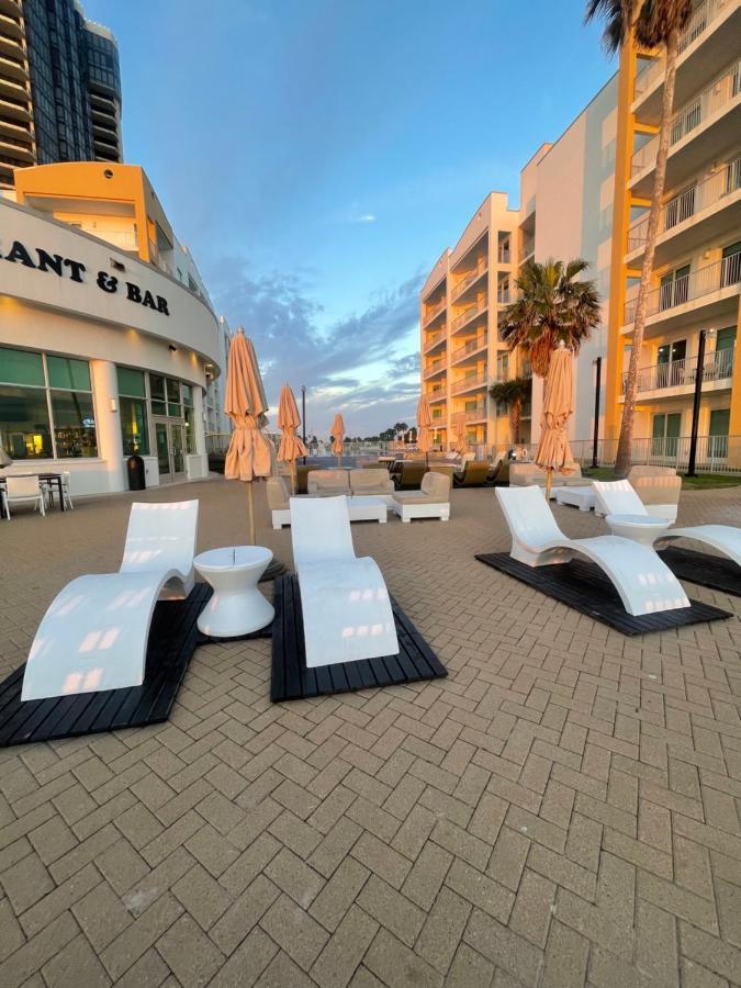Peninsula Island & - Beachfront At 4* South Padre Island
