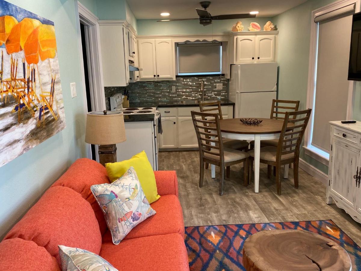 House Retreat Downstairs Holiday home South Padre Island