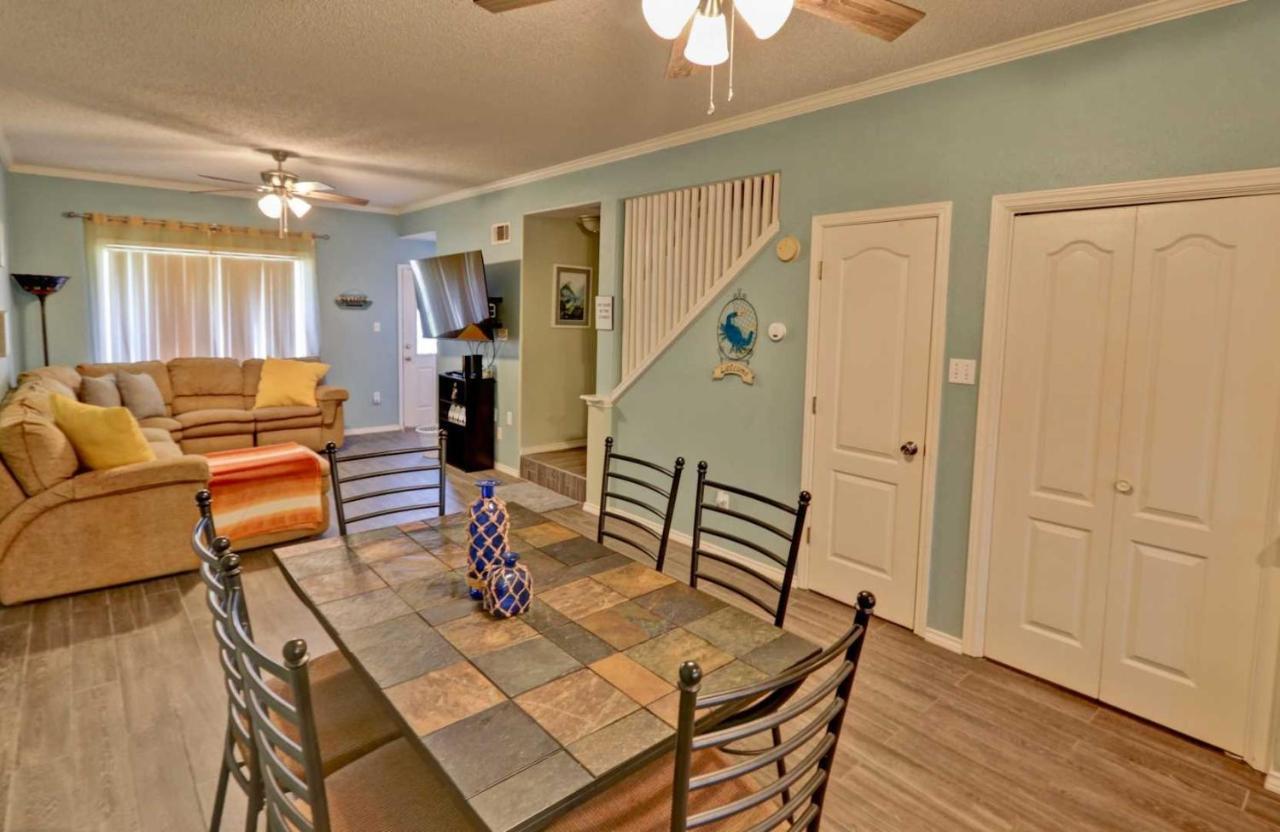 Apartment Dolphin 23 *