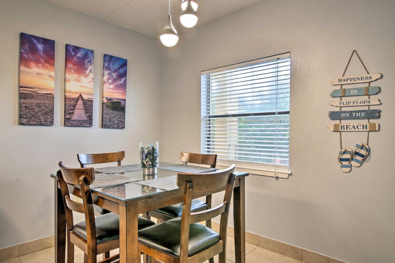 Sunny Pool-view On South Padre Island! Apartment