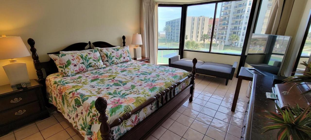 Apartment Beachfront With Heated Pool Saida Royale 9039 *