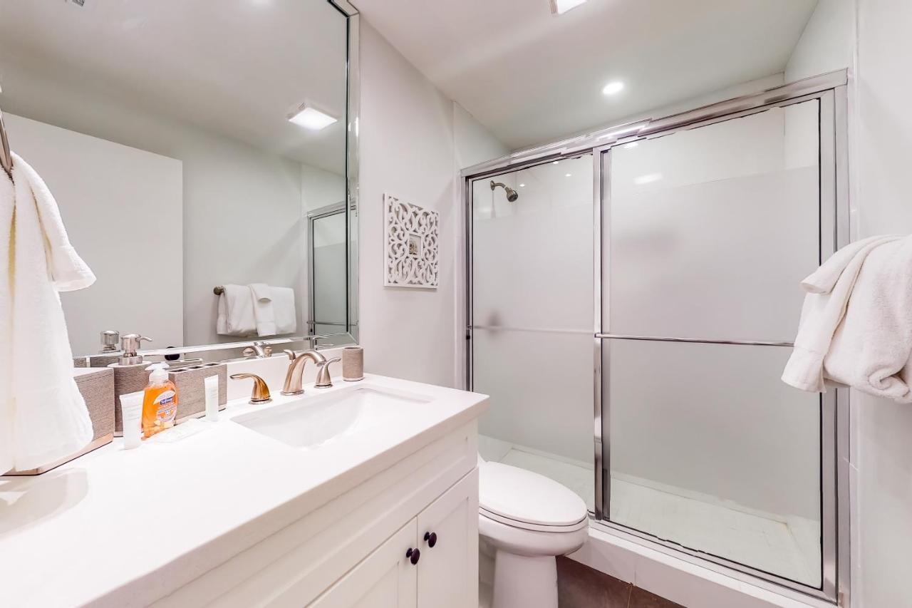 Solare Tower & South Serenity Apartment South Padre Island