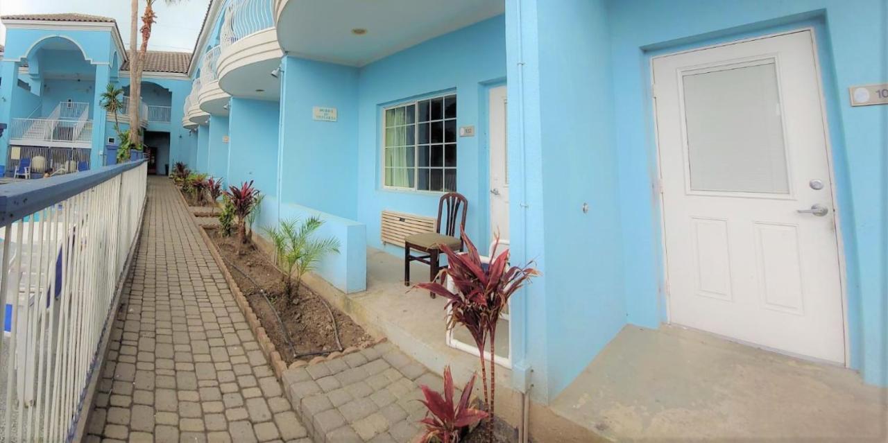 Hotel Casa Bella And