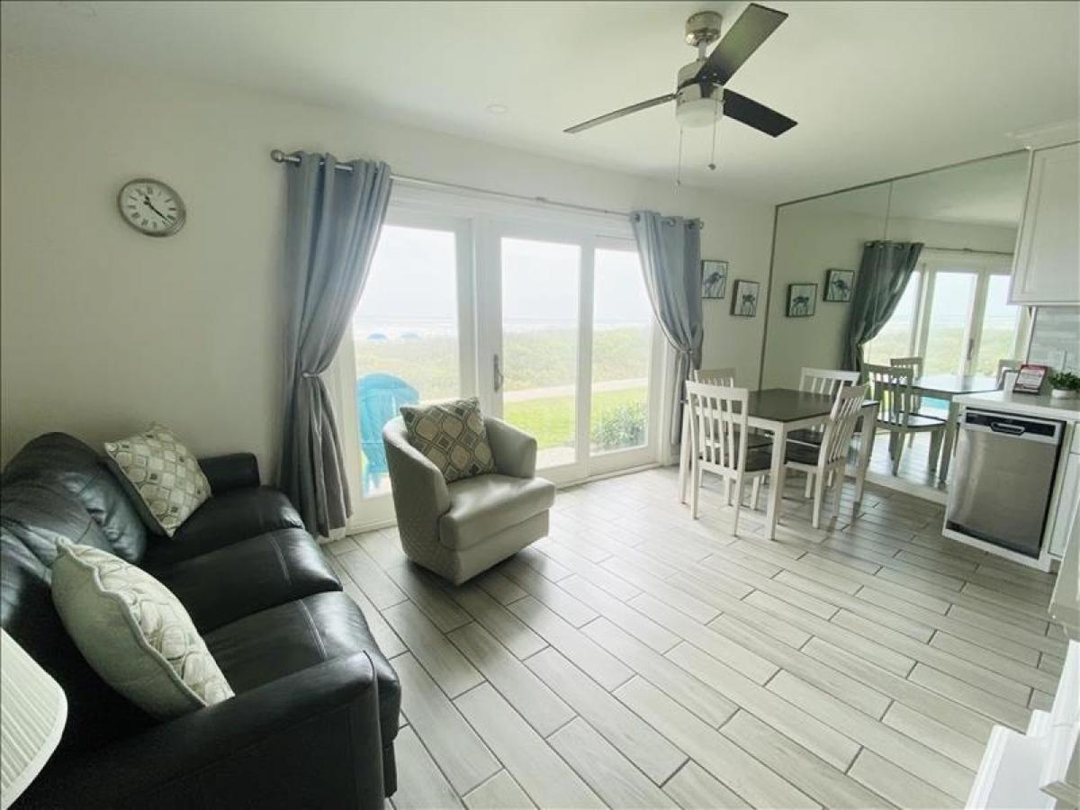 Holiday home La Internacional O102