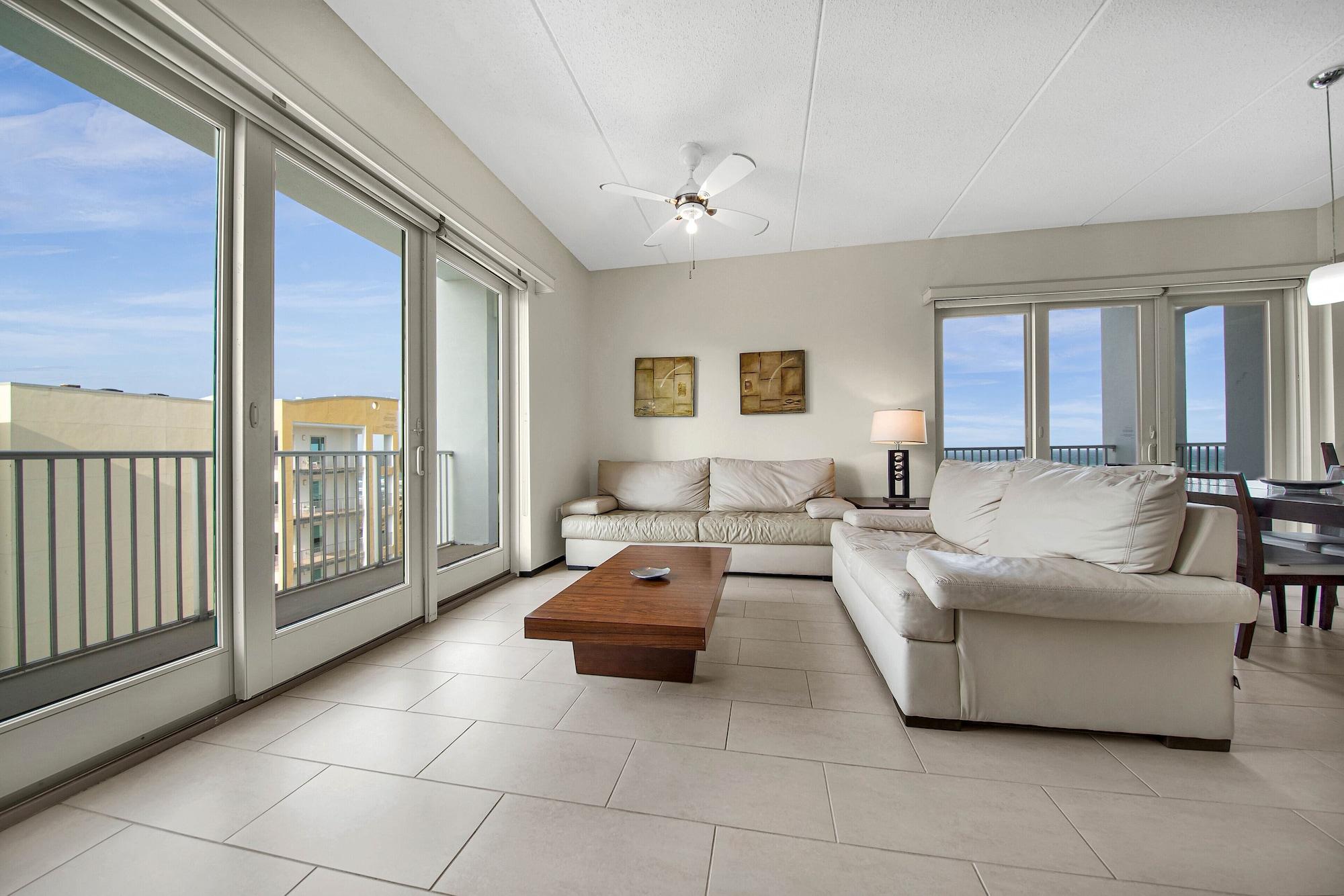 Peninsula Island & - Beachfront At South Padre Island