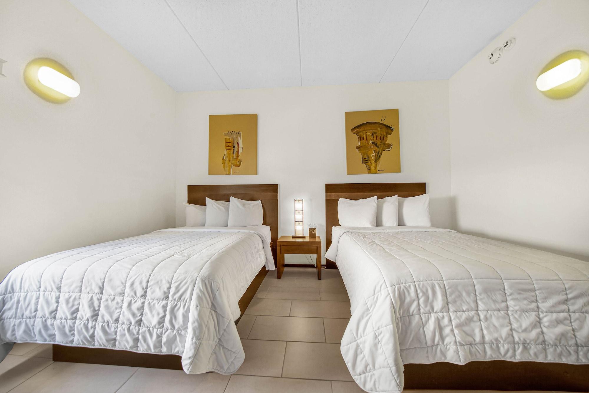 Peninsula Island & - Beachfront At 4* South Padre Island