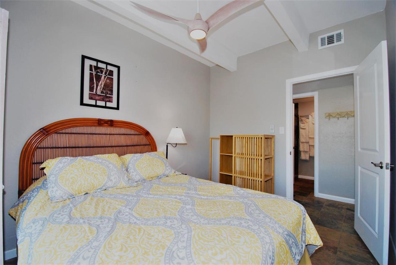 Aquarius Unit 207 Apartment *