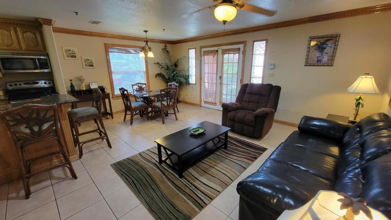 Campeche Triplex Unit C * South Padre Island