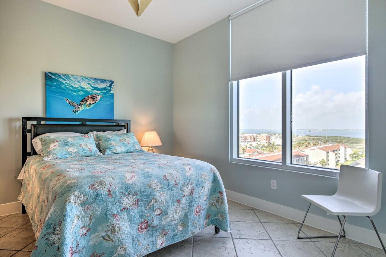 Retreat With Access! South Padre Island