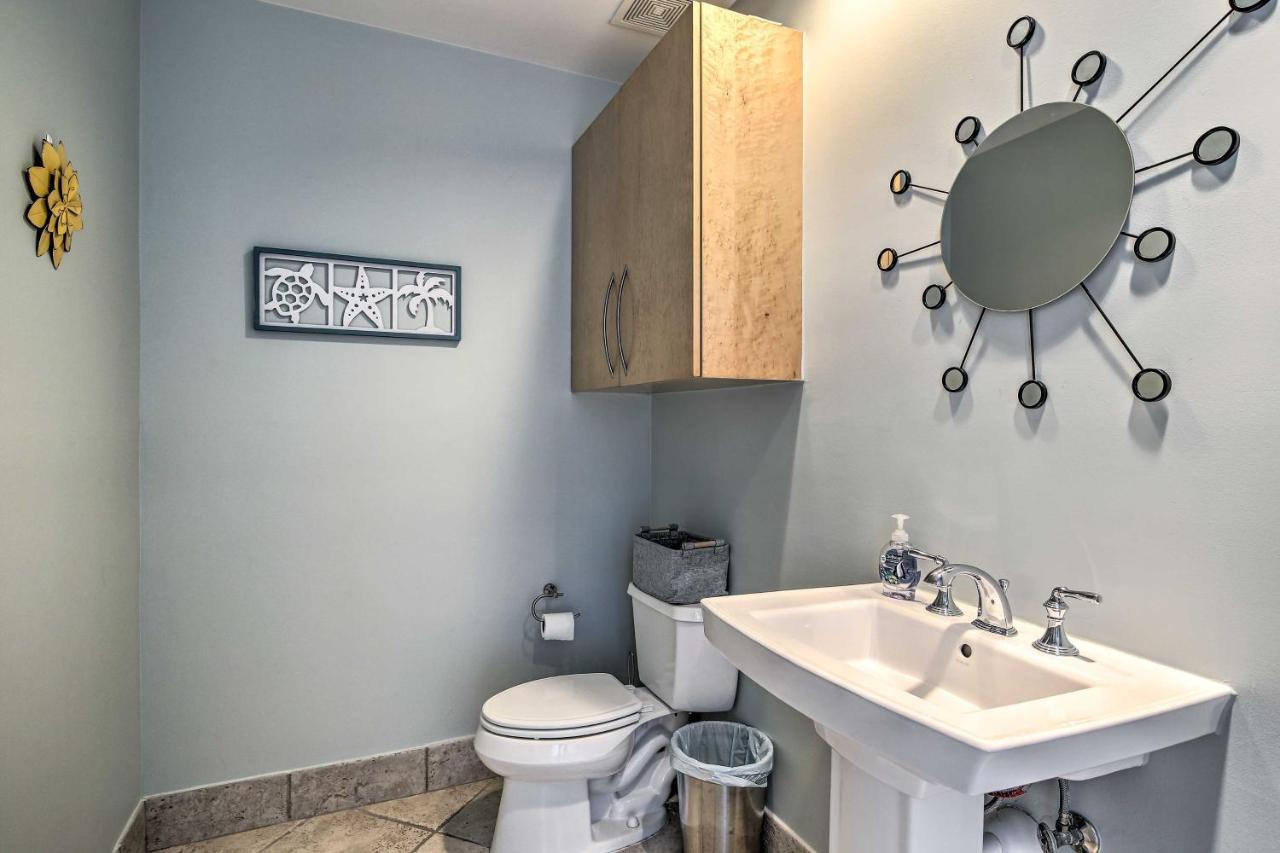 Apartment Retreat With Access! South Padre Island