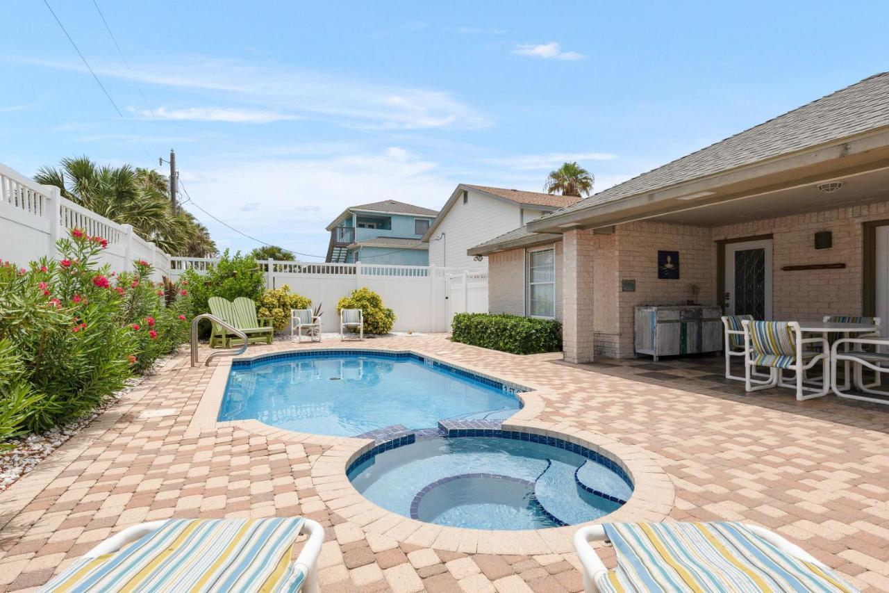Beautiful With Private Pool And Hot Tub South Padre Island