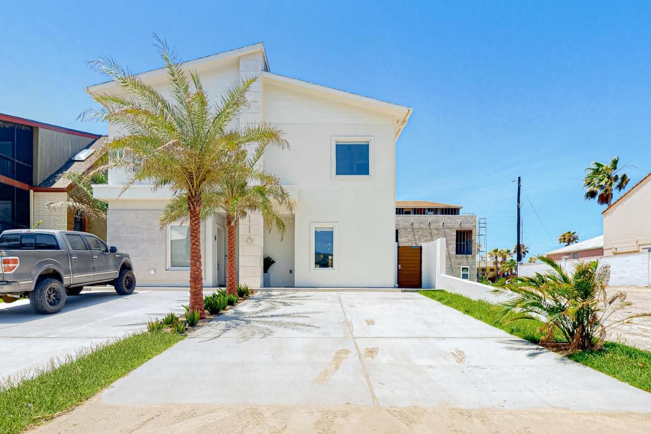 Dolphin Paradise Unit A Holiday home South Padre Island