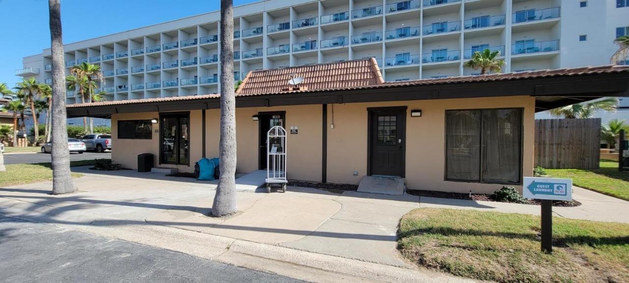 Tiki 261 Apartment