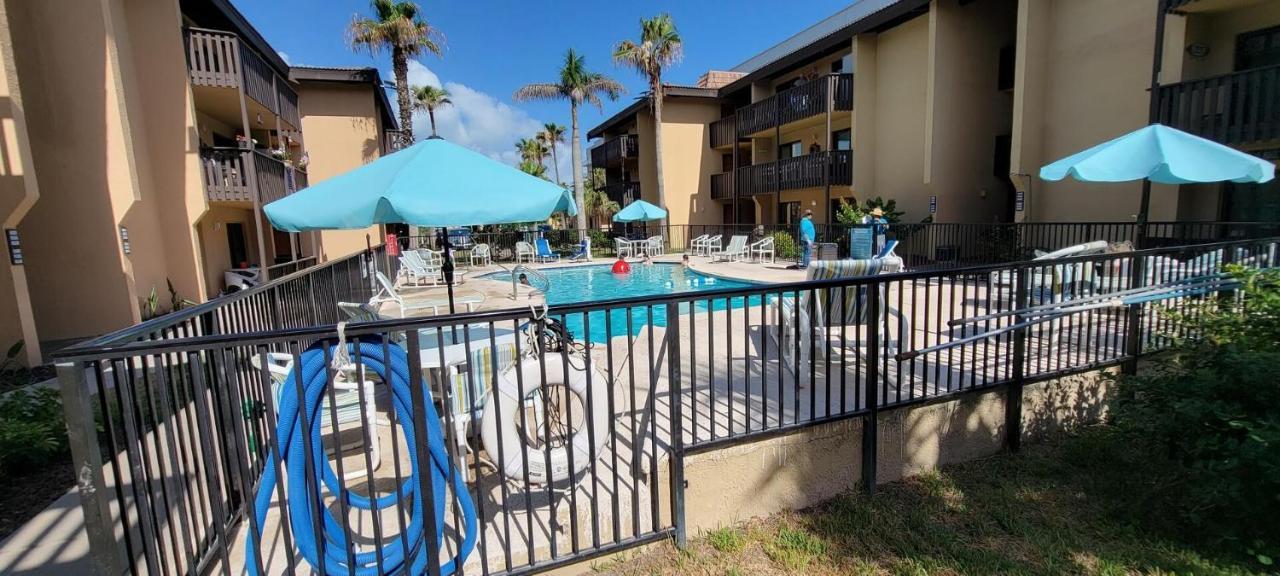 Tiki 261 * South Padre Island