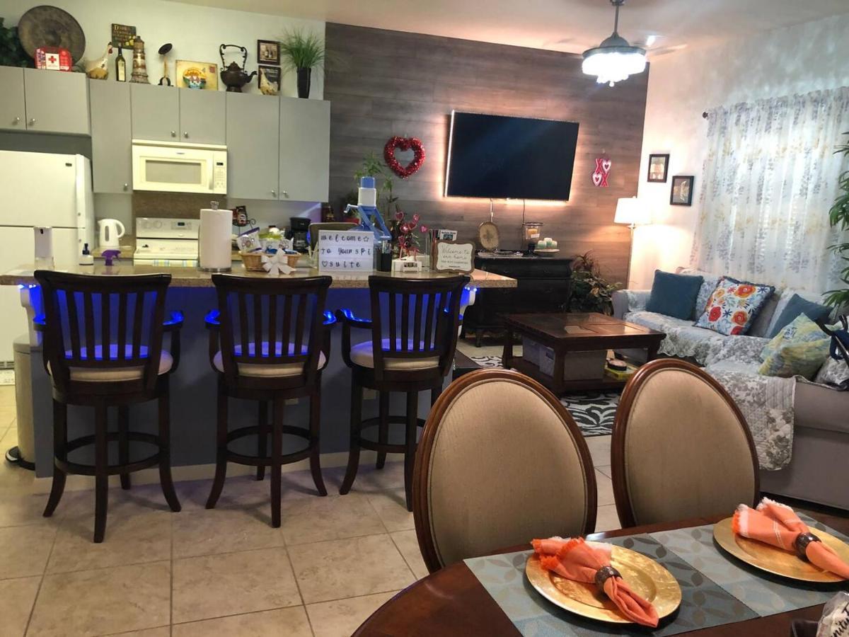 Guest house Cozy & Spacious 10min Walk To