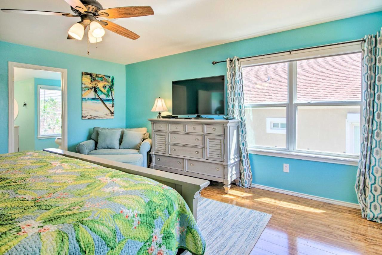 Sunny South Padre - Steps To The Beach! Holiday home *