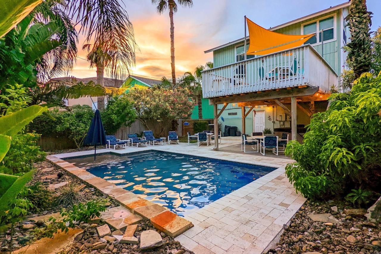 Sunny South Padre - Steps To The Beach! Holiday home *