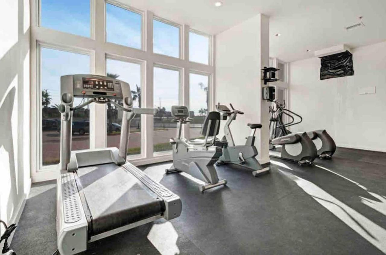 Bahia Mar Solare Tower 6th Floor Bayview 2bd 2ba With Pools Aparthotel