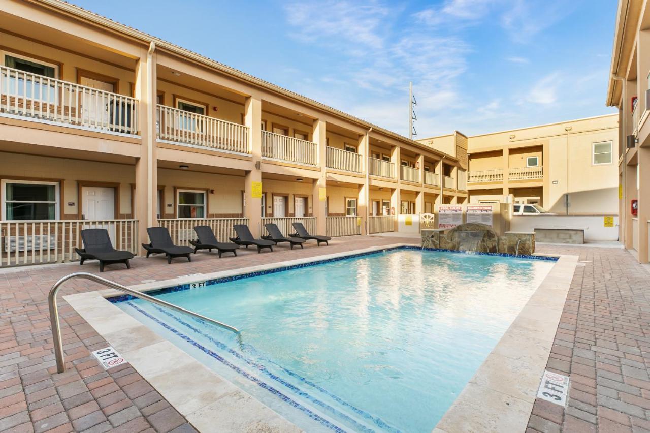El Delfin South Padre Island