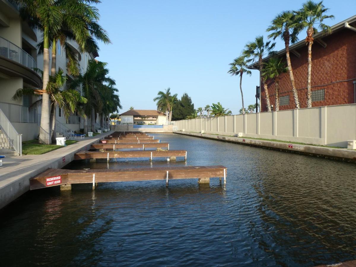 Aparthotel Fishermans Landing On The Bay- Marinas
