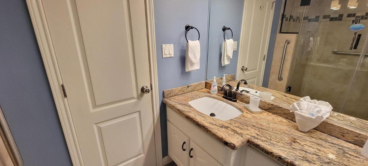 Inverness Penthouse * South Padre Island