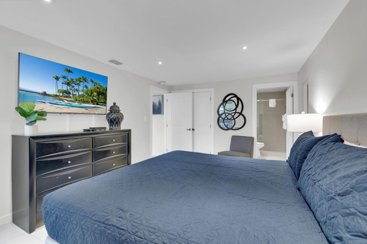 Holiday home Easy Living, Down By The Sea! Close To The Beach & Pool In Beautiful Beachfront *