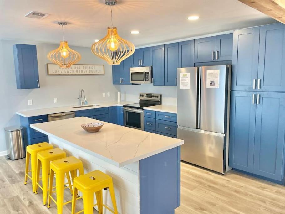 Holiday home 4 Bedrooms House With Private Pool And 2 Min Walk To The - Zula Siesta House South Padre Island