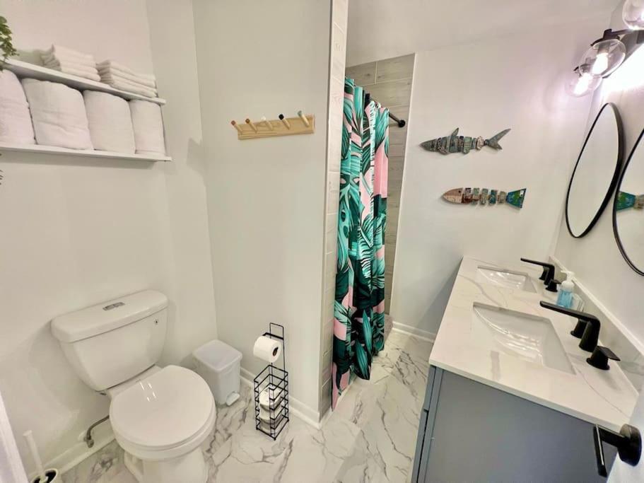 Zula Del Mar: Beachfront With Pool For Large Groups *