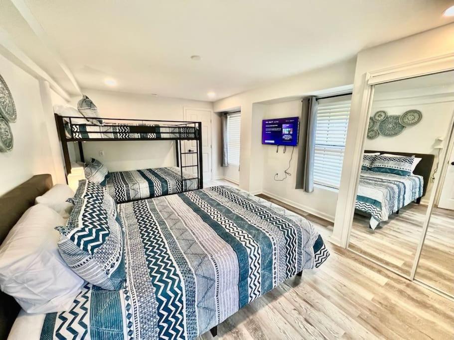 Zula Del Mar: Beachfront With Pool For Large Groups Holiday home South Padre Island